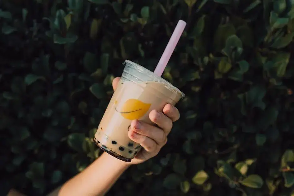 为什么压力大时总想喝奶茶？奶茶对身体的危害及消费趋势分析