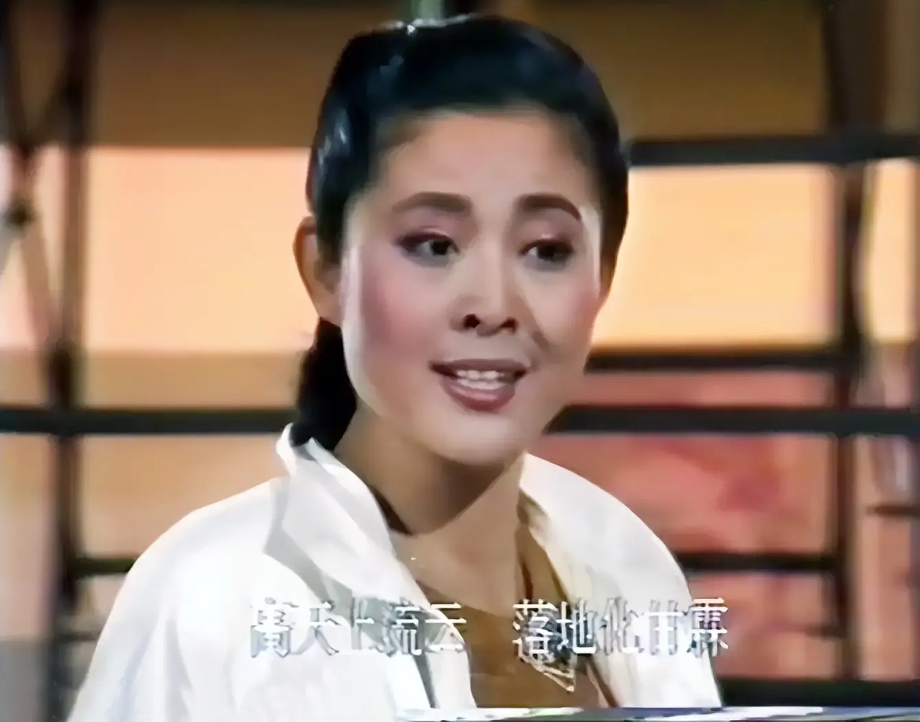 倪萍：从山东话剧院演员到央视一姐的传奇蜕变与感人故事  第8张