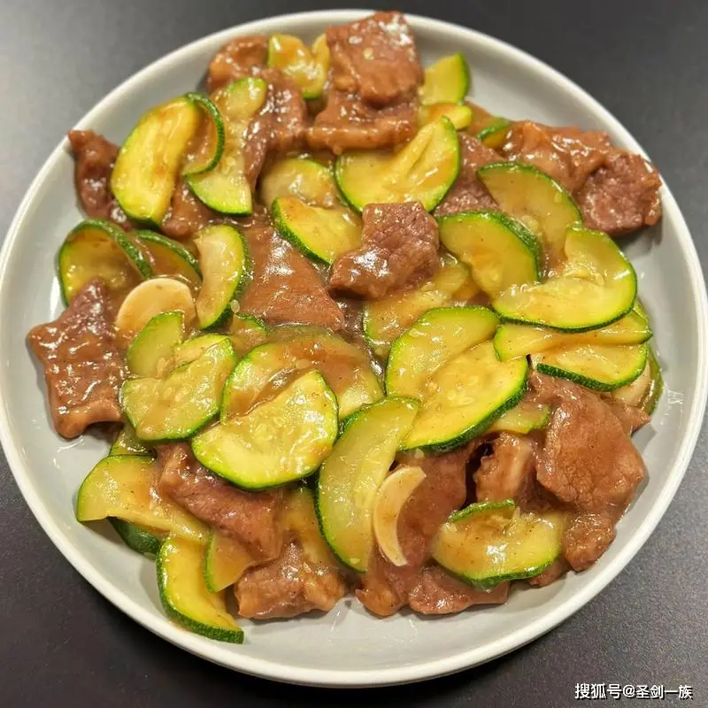 大雪节气来临，冬季8宝美食推荐：芋头蒸排骨详细做法，增强体质抵御寒冷  第4张