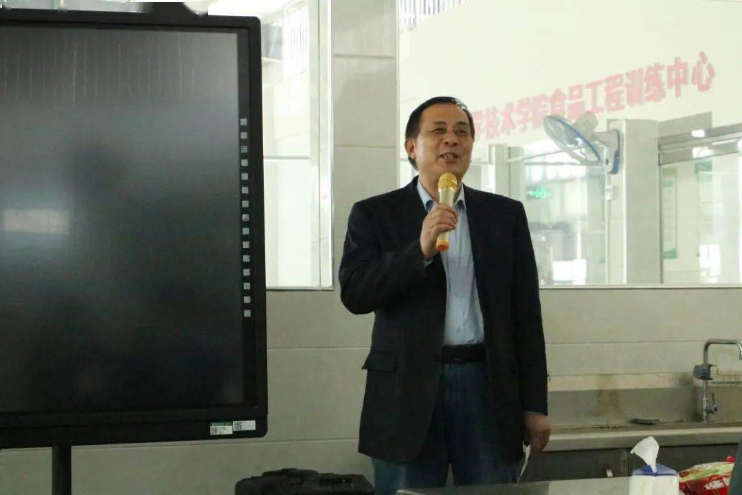 百味螺蛳粉‘真香’与‘真相’学术晚茶：揭秘柳州螺蛳粉的美味秘密  第1张