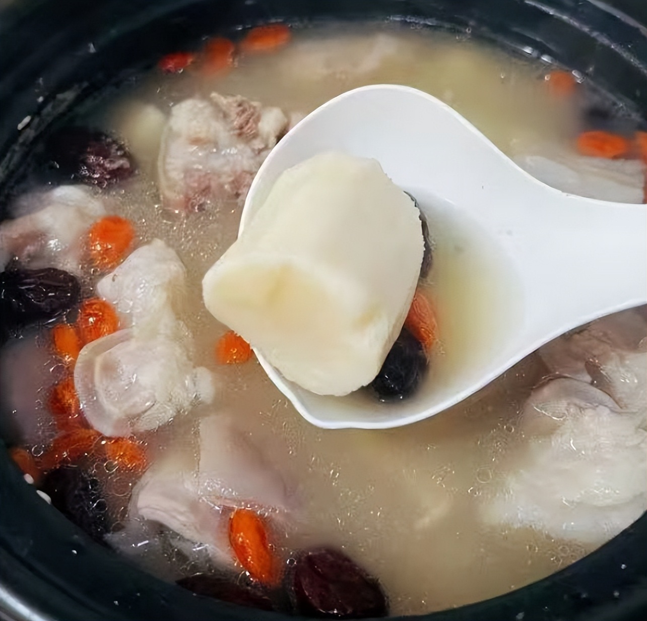 冬季滋补必备：4种适合中老年和孩子的营养肉菜，增强体质更健康  第11张