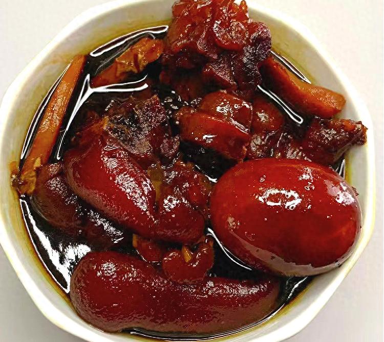 冬天驱寒暖身必备：3道适合女性冬季喝的汤饮，甜醋猪脚姜等美味食谱  第1张