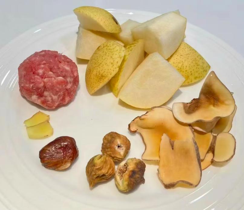冬季南方水果推荐：无花果的营养与美味，两道家常食谱分享  第2张