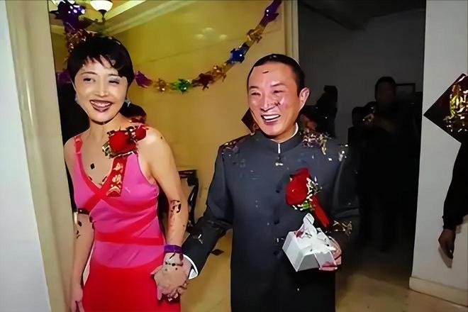 张若昀与唐艺昕爱尔兰古堡婚礼，爱情结晶诞生，事业家庭双丰收  第9张