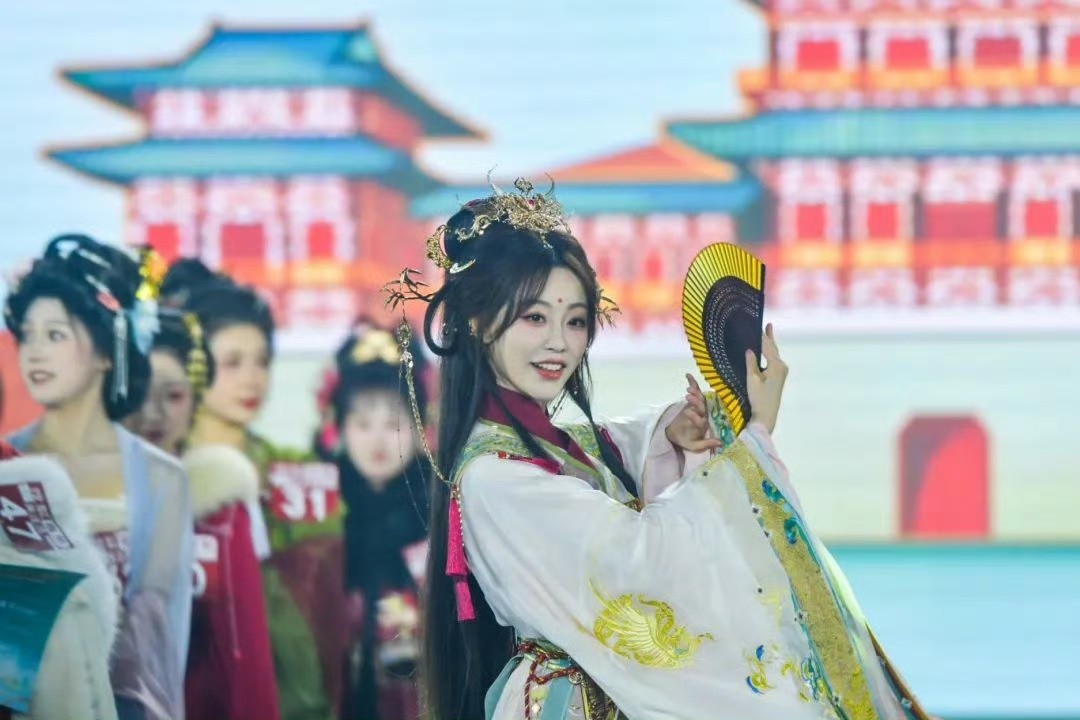 古风写真助力女明星进入娱乐圈，央视镜头下的中国式美人气质大比拼  第6张