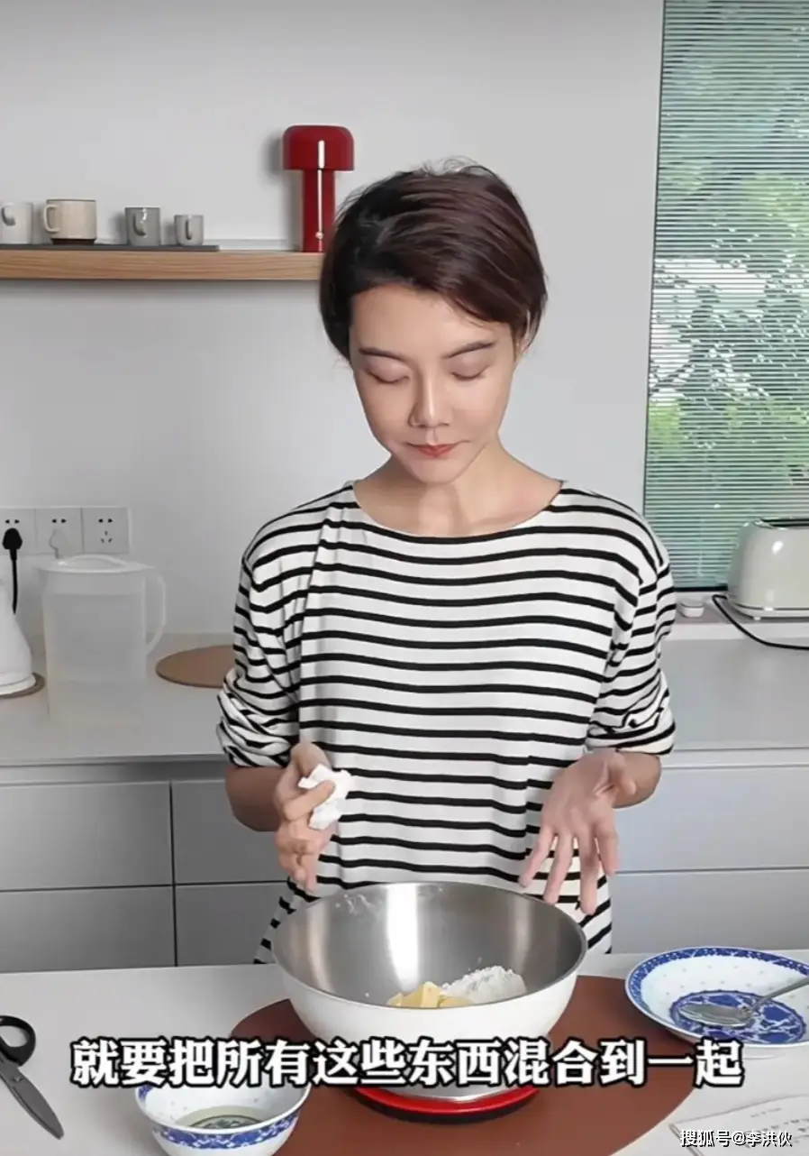 车晓：从豪门婚姻到独居生活，明星美食赛道的新尝试  第2张