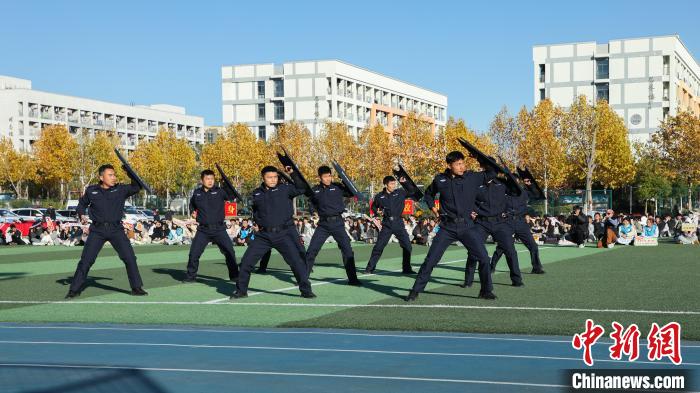 安徽公安推进枫桥式标杆派出所建设，构筑校园安全新格局  第3张