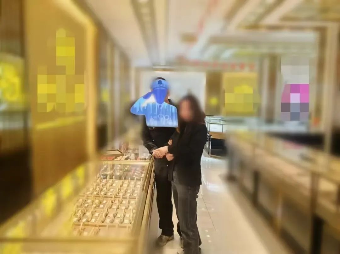 江西庐山金店盗窃案：40万元黄金被狸猫换太子，警方14小时破案  第5张