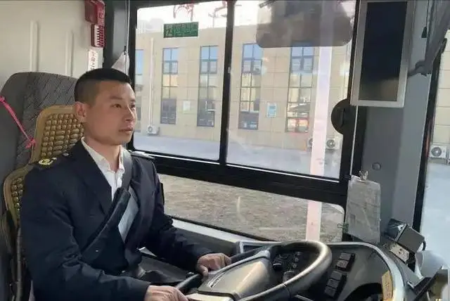 吃苹果能治前列腺炎吗？权威资料与个人观点解析  第1张