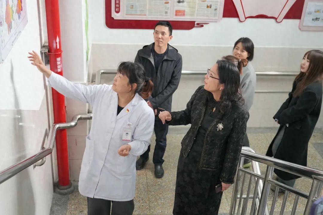 阳光学校儿童水彩画展：童趣疗愈人心，艺术与健康共融  第1张