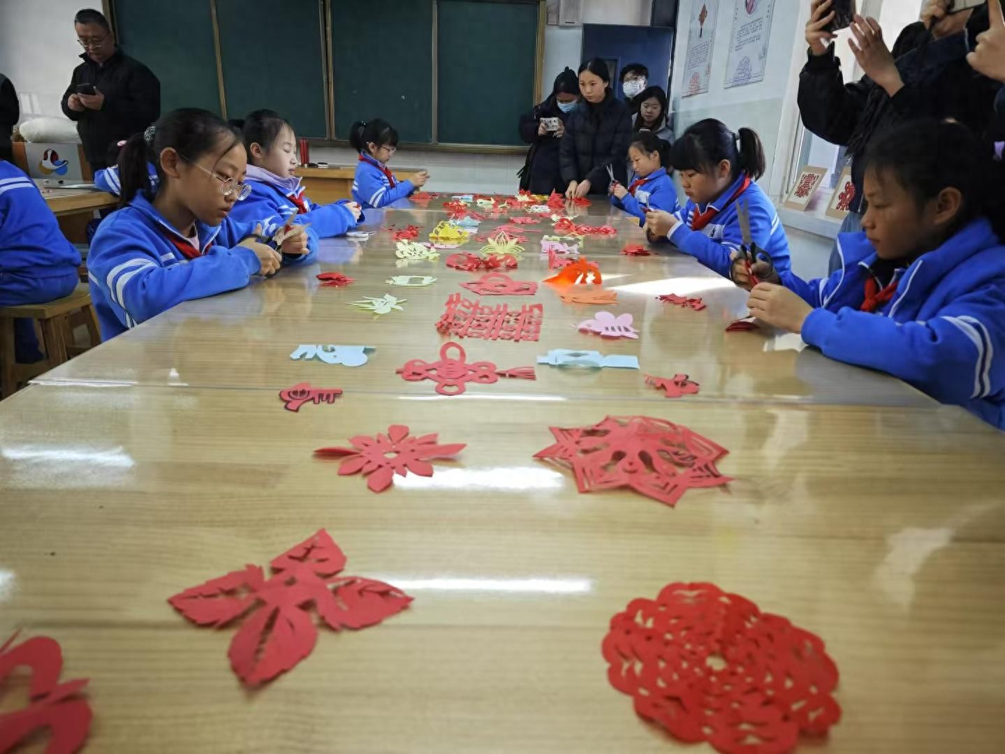 济宁学院附属小学：传统文化融入日常教育，打造生动校园环境  第1张